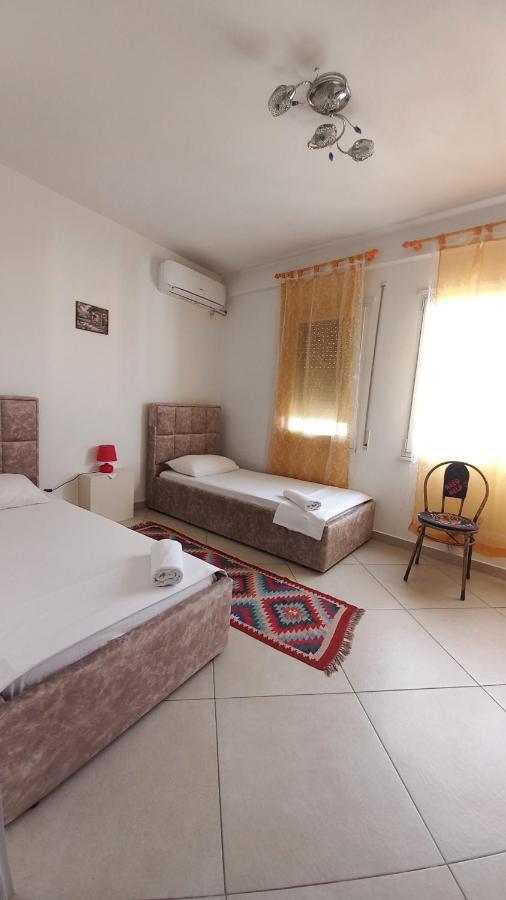 Guesthouse Bela Tirana Buitenkant foto