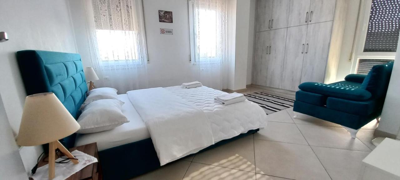 Guesthouse Bela Tirana Buitenkant foto